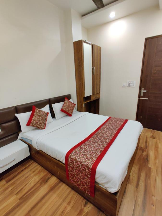 Hotel 56 - 200 Meter From Golden Temple Amritsar Exterior photo