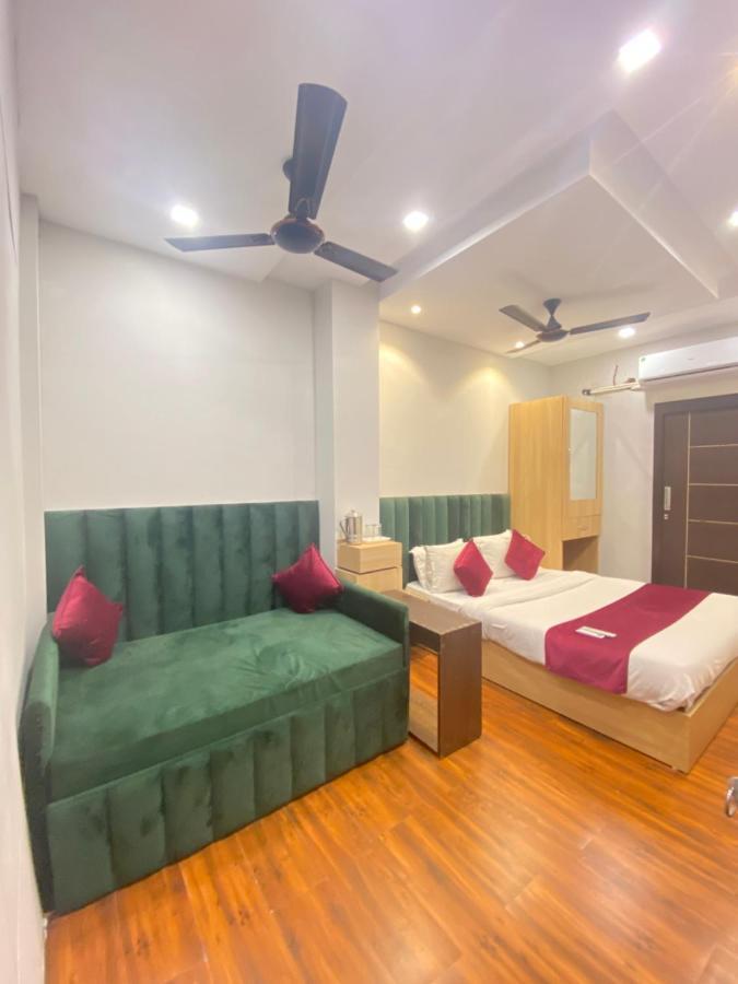 Hotel 56 - 200 Meter From Golden Temple Amritsar Exterior photo